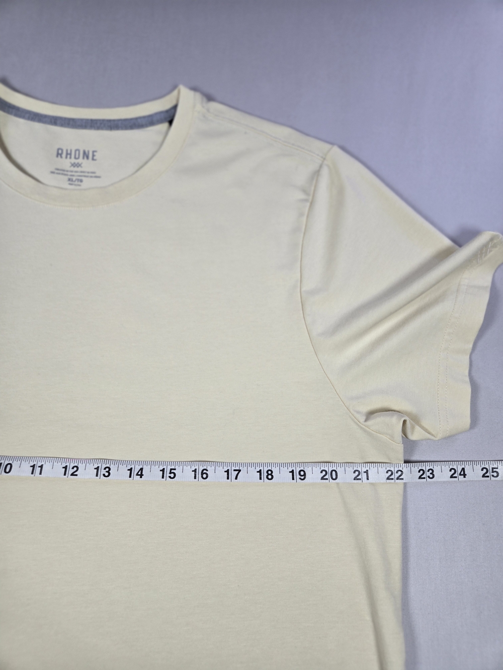 Rhone Men's Crewneck Performance T-Shirt Cream Off-White Size XL EUC - Picture 9 of 10